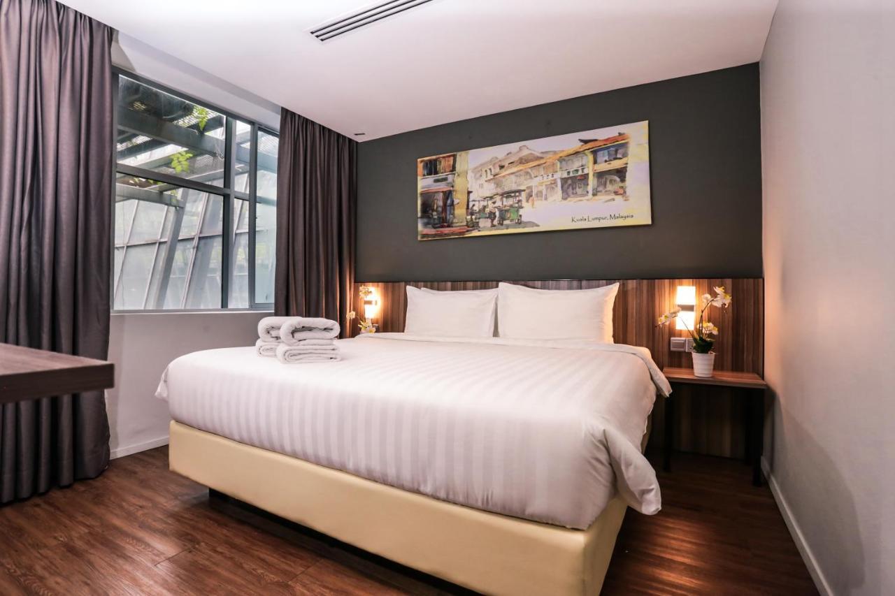 Days Hotel & Suites By Wyndham Kl - Chan Sow Lin Mrt Or Lrt Kuala Lumpur Exterior foto